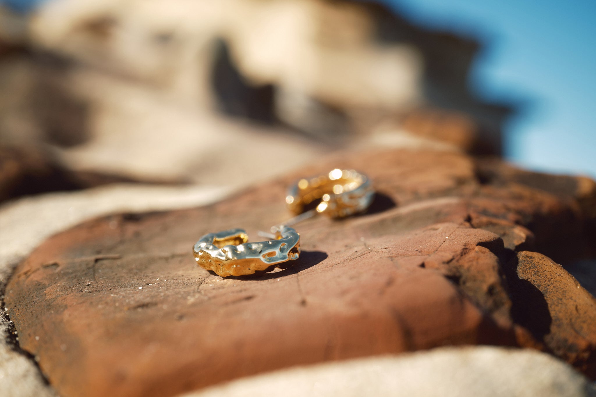 礁 (Jiāo) Reef Earring