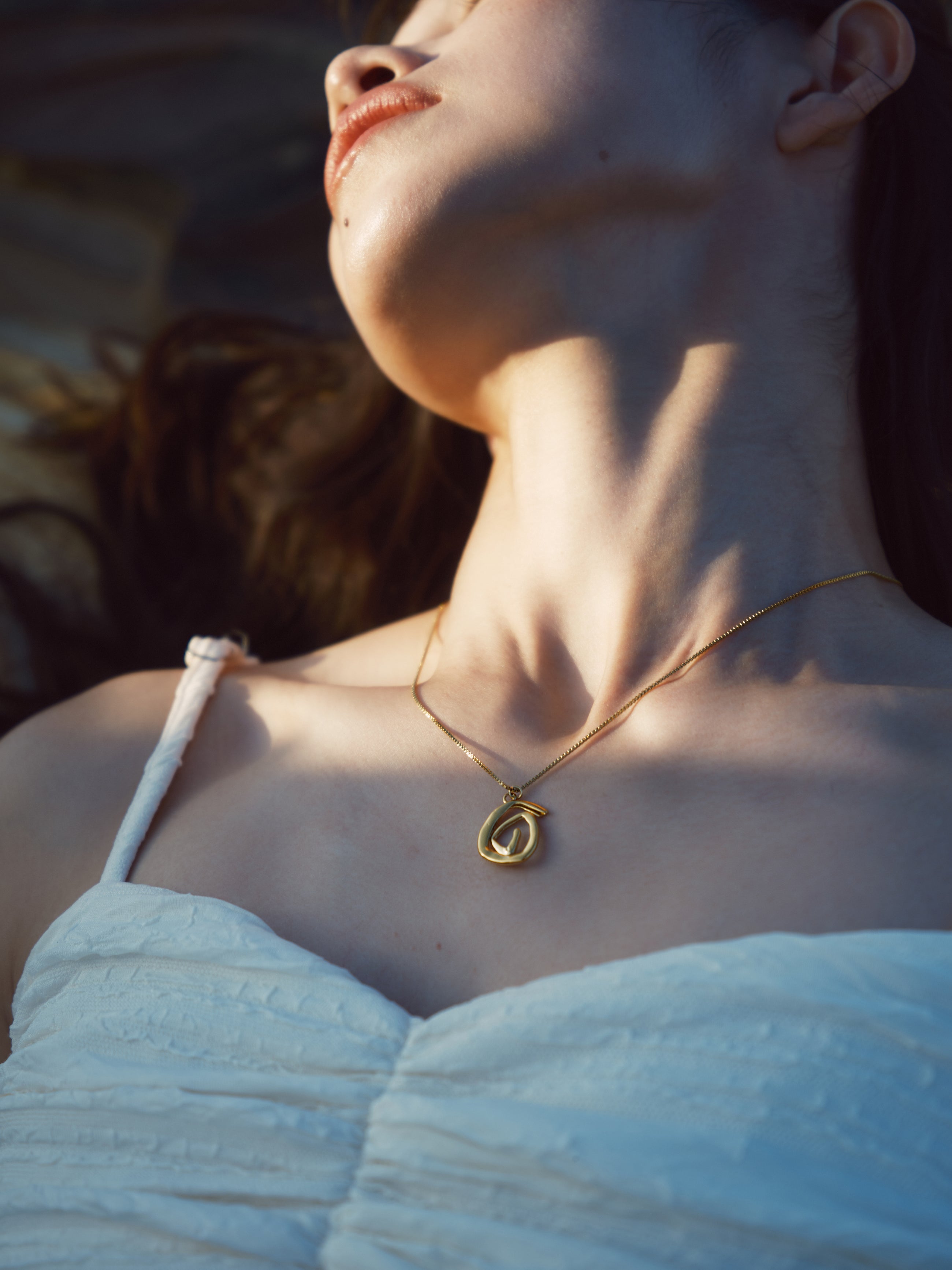 漩 (Xuán) Swirl Necklace