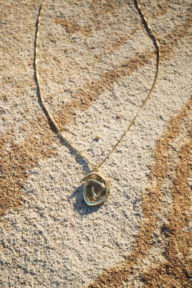 漩 (Xuán) Swirl Necklace