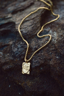 迹 (Jī) Atlas Necklace